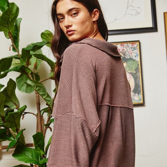 Chestnut Brown Stylish Ribbed Shacket - Picture 3 of 5